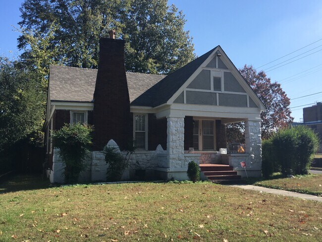 Foto del edificio - 864 Dickinson St