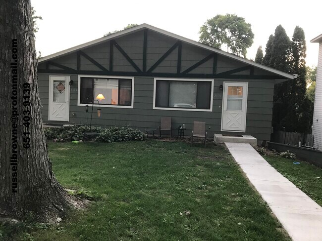 Front yard - 2131 Cedar Ln