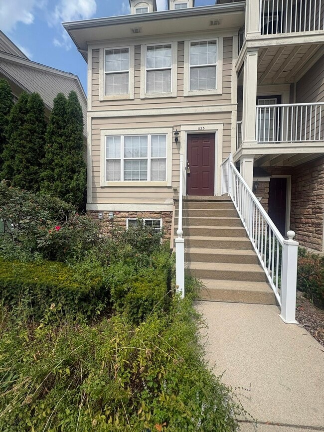 Building Photo - 1123 Beaver Run