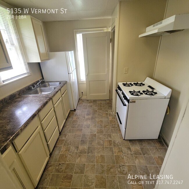 Foto del edificio - Westside 2 Bedroom home.