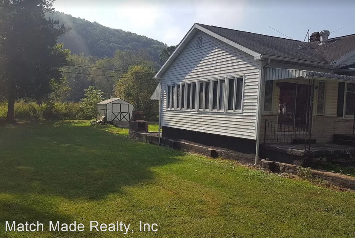 Primary Photo - 3 br, 2 bath House - 1215 2nd Ave