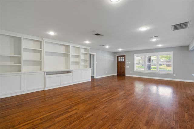 Building Photo - 4628 Surf Dr