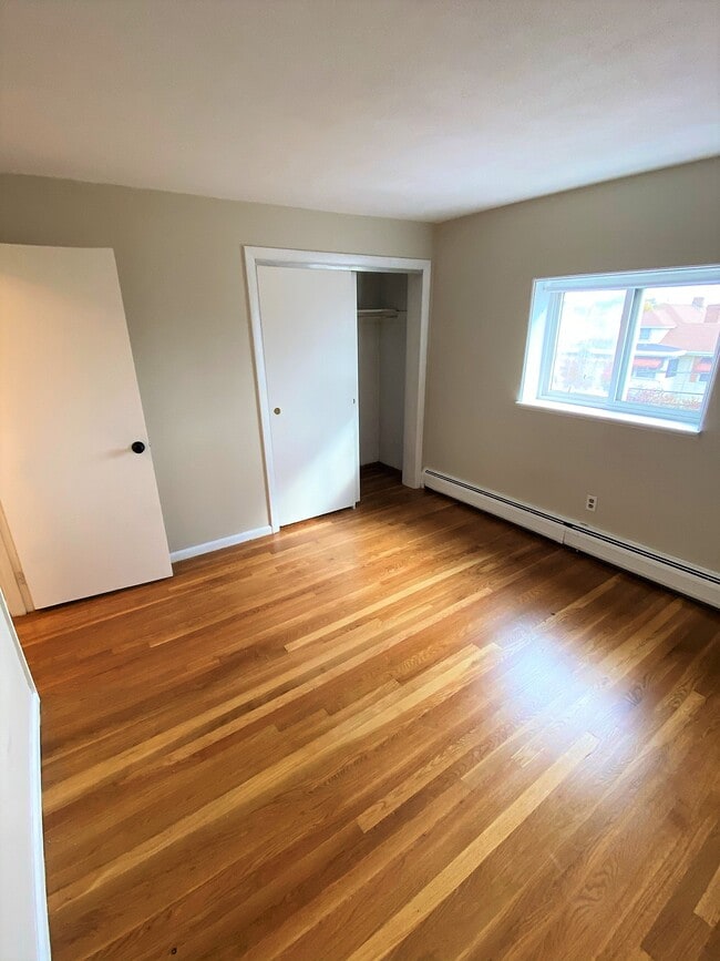 Building Photo - 36 Marlboro St