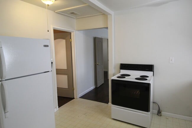 Foto del edificio - 18002 E Boone Ave