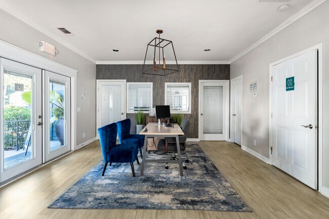 Building Photo - Verde Vue Apartments