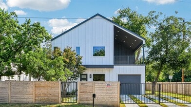 Building Photo - 102 W Fawnridge Dr