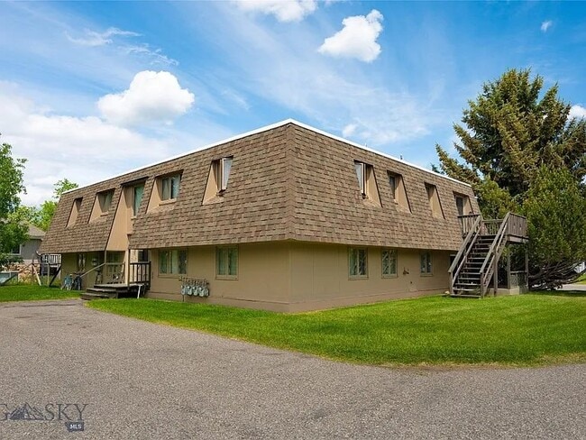 Building Photo - 405 N 16th Ave