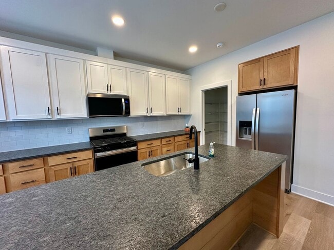 Photo - 4004 Winds Field Way House