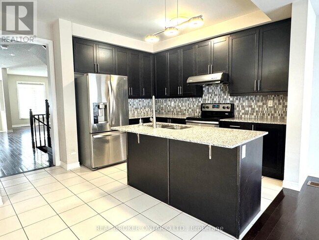 Photo du bâtiment - 3 Brock Ave