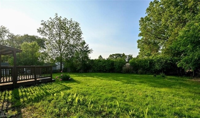 Foto del edificio - 357 E Paige Ave