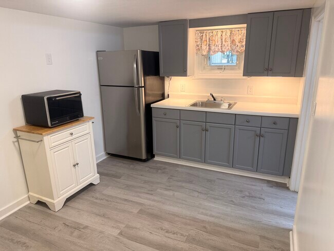 Cocina-salón (3,96 m x 2,74 m) - 201 Ridge Ave