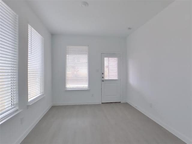 Building Photo - 10113 Regal Bnd Ln