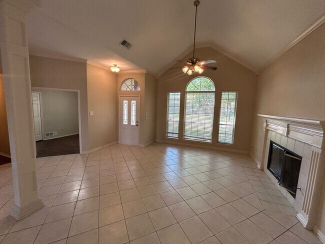 Building Photo - Location....Location....Location....