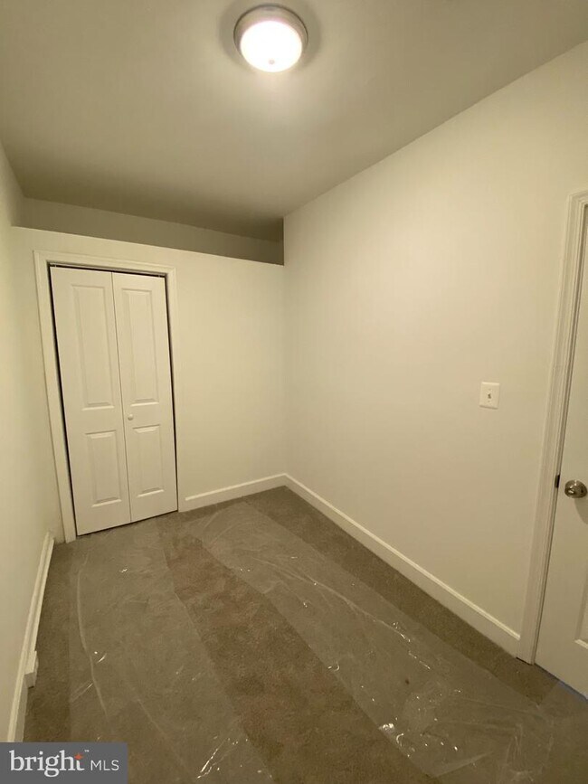 Building Photo - 2754 Kinsey Ave