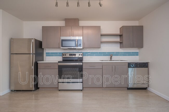 Photo - 5885 S Macadam Ave Apartment