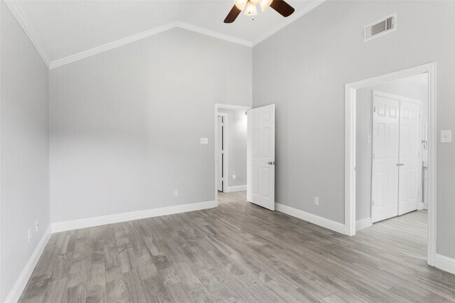 Foto del edificio - 11710 S Seawood Dr