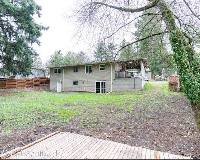 Building Photo - 4 br, 2 bath House - 20127 12th Place S