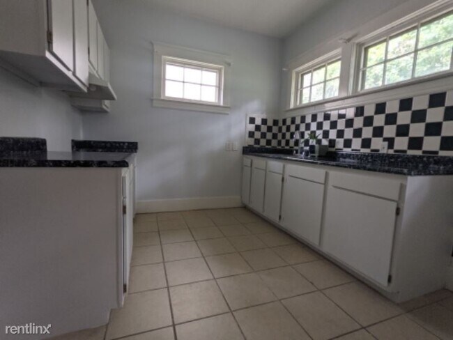Building Photo - 2 br, 1 bath House - 319 S Galt ave