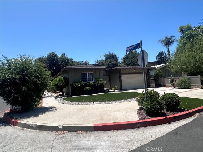 Building Photo - 12300 Blix St