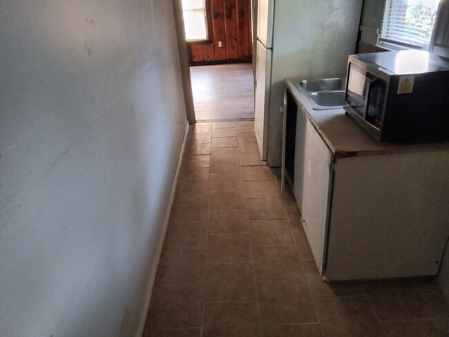 Building Photo - 2312 Ross Ave