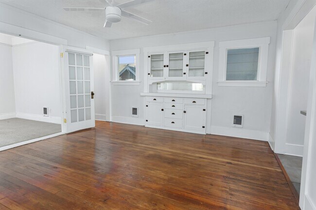 Foto del edificio - 639 N Fife St
