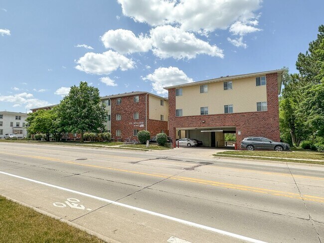 Foto del interior - 225 Hyland