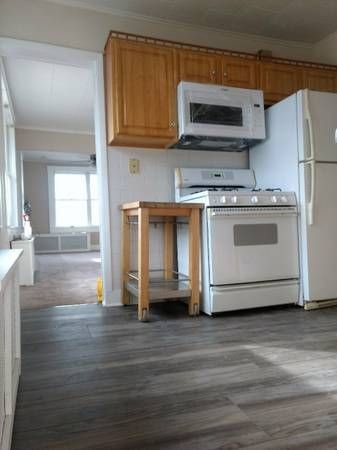 Primary Photo - 129 9th Ave