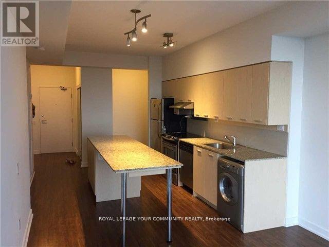 Building Photo - 33 Singer Ct