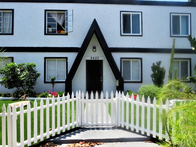 Photo - 2403 Louella Ave Apartment