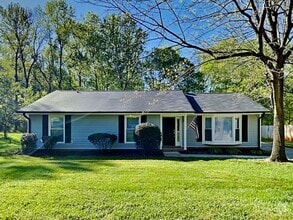 Building Photo - 5820 Old Meadow Rd