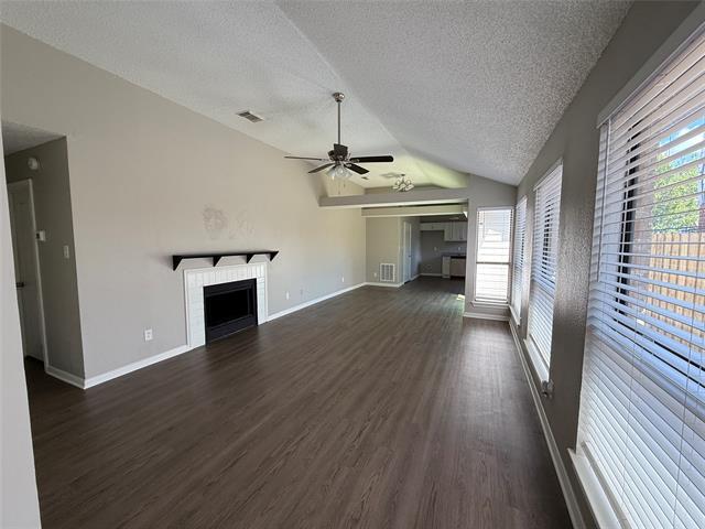 Foto del edificio - 10259 Sand Springs Ave