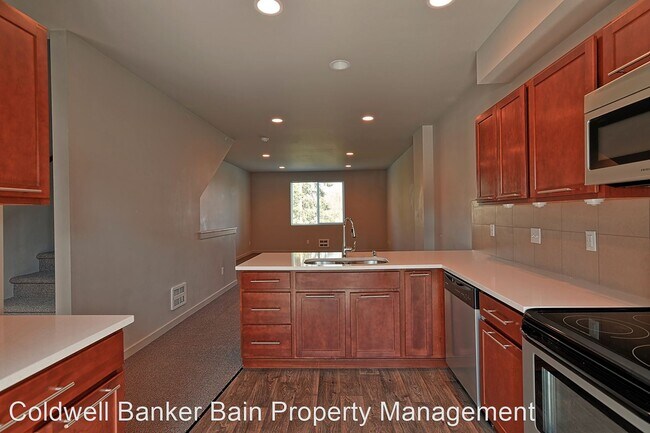 Building Photo - 3 br, 2.5 bath House - 10517 - 15th Drive ...