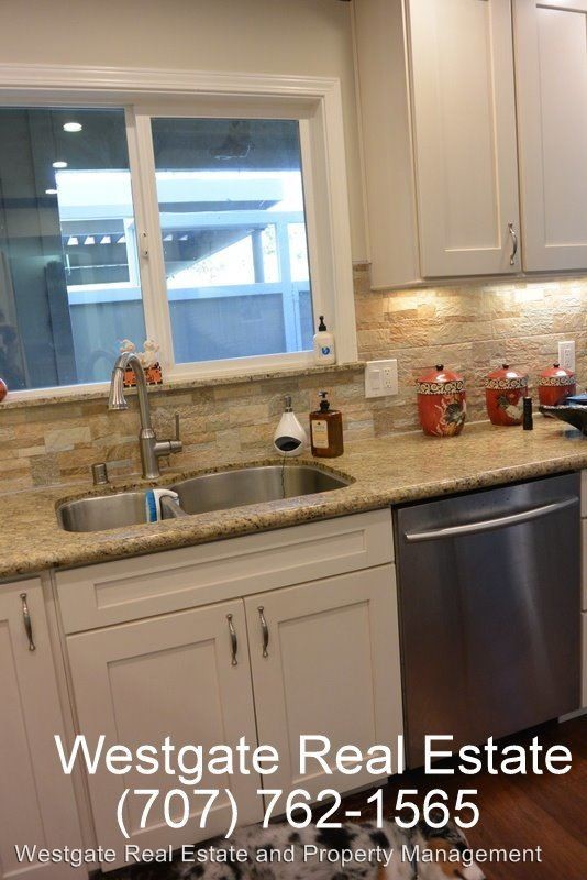 Building Photo - 3 br, 1.5 bath House - 1B Oliva Drive