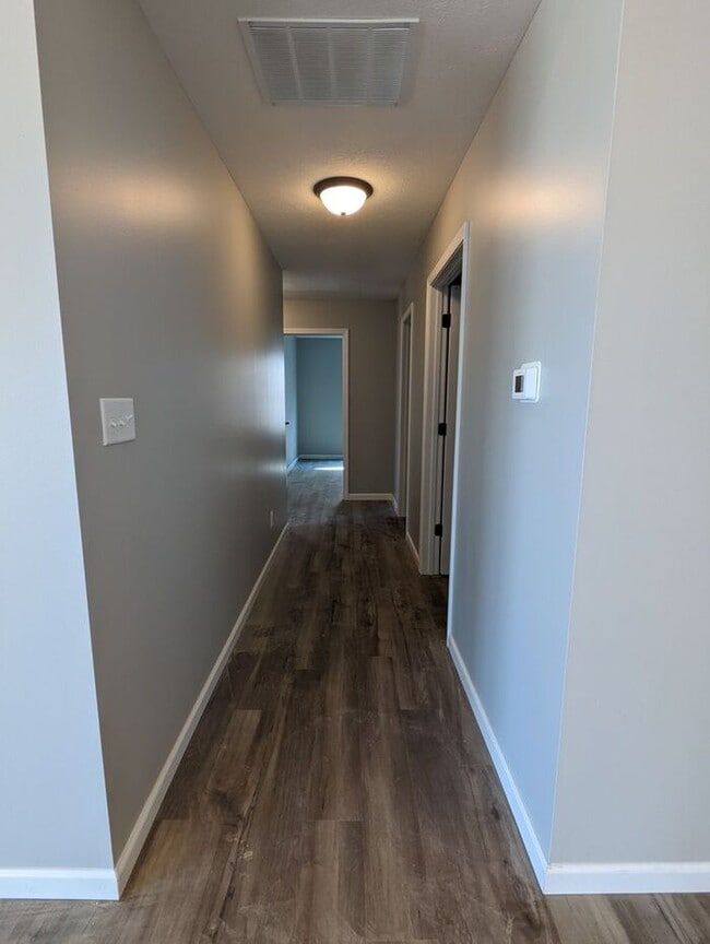 Building Photo - Experience modern living in this brand new...