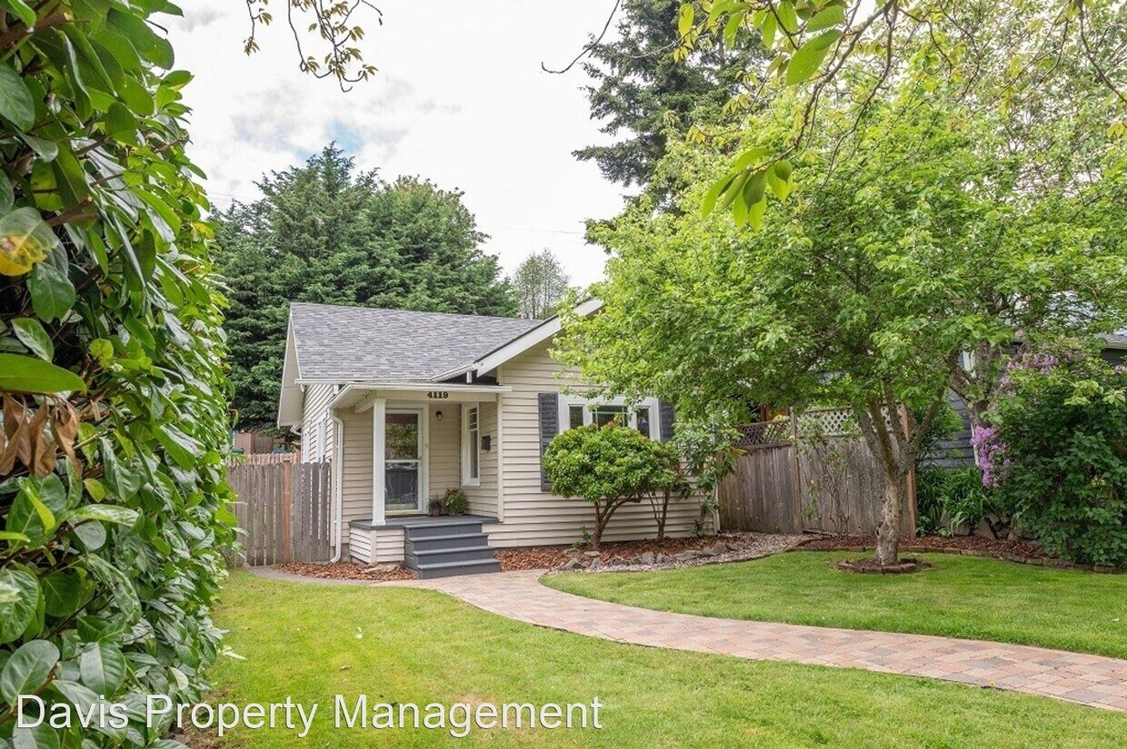 Primary Photo - 2 br, 1 bath House - 4119 47th Ave SW