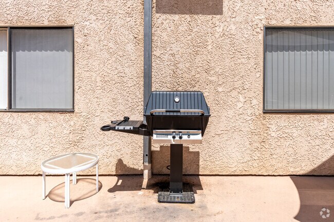 Barbacoa - Casa Del Riverside Apartments