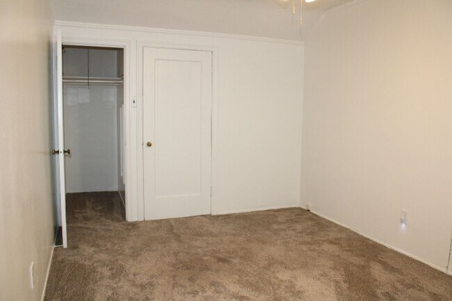 Foto del edificio - 500 Civic Center St