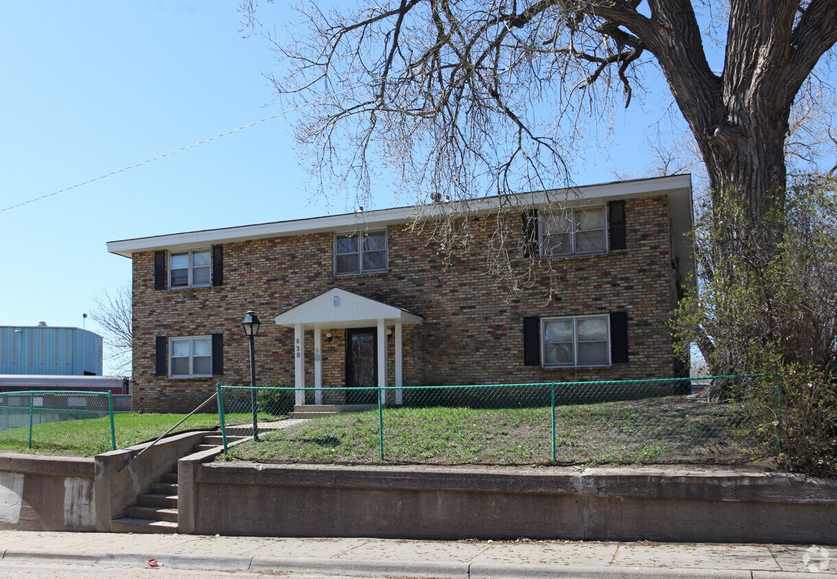 638 Polk St NE, Minneapolis, MN 55413 Apartments in Minneapolis, MN