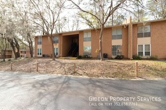 Building Photo - 1810 NW 23rd Blvd