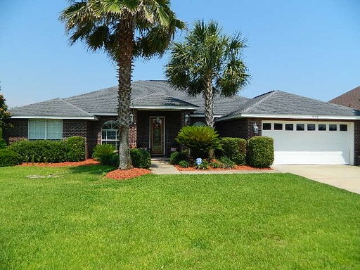 Primary Photo - 1676 Woodlawn Way