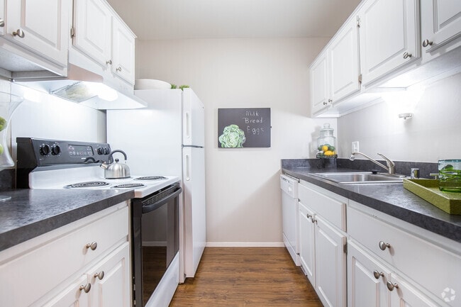Building Photo - Timberlea Village