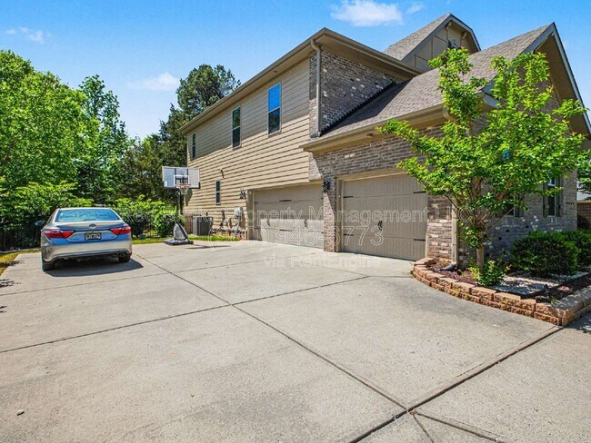 Foto del edificio - 8742 Whitehawk Hill Rd