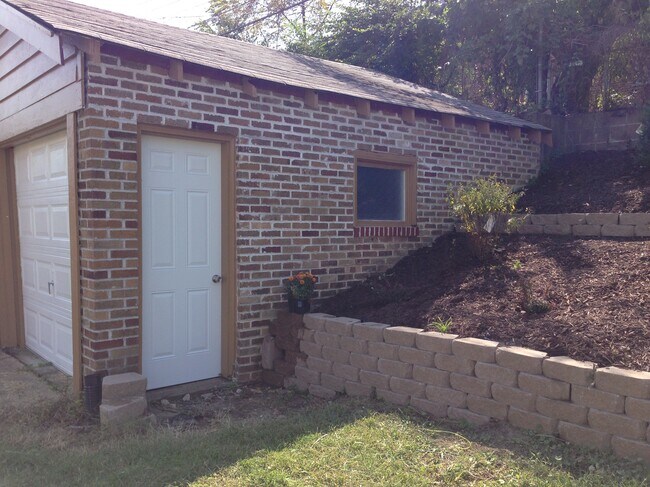 Foto del edificio - 316 Atlas Dr