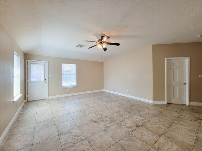 Building Photo - 9319 KNOCKOMIE Ct