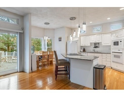 Foto del edificio - 32 Sycamore Rd