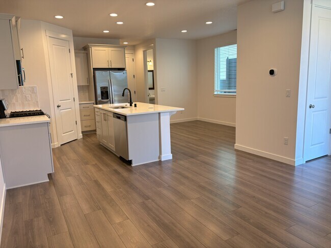 Foto del edificio - 18407 NE 43rd Pl