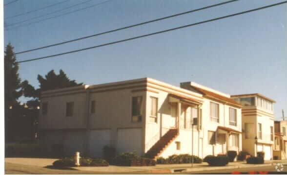 Foto del edificio - 6511 Central Ave