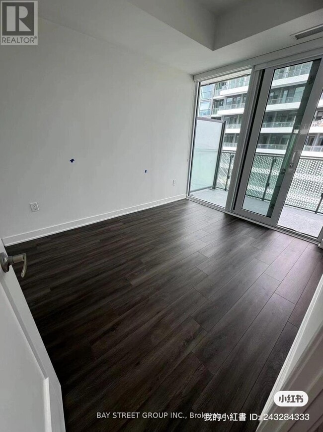 Building Photo - 135 Lower Sherbourne St