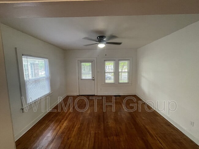 Building Photo - 773 Dequincy St