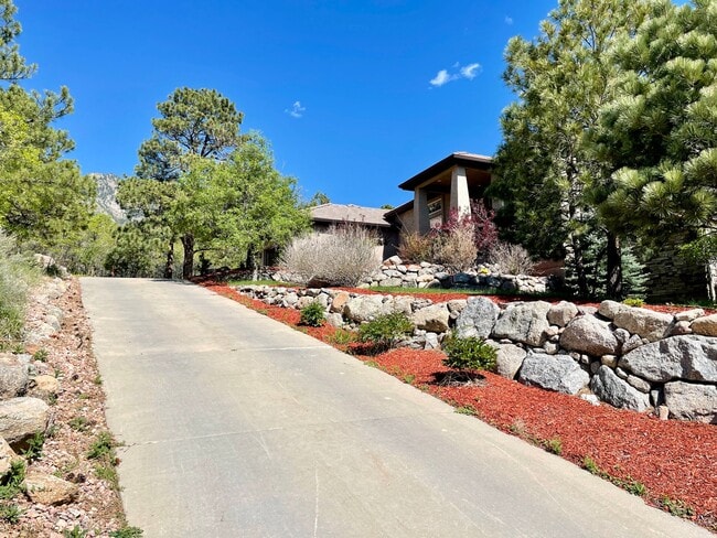 Photo - 5904 Buttermere Dr (Colorado Springs, CO) House